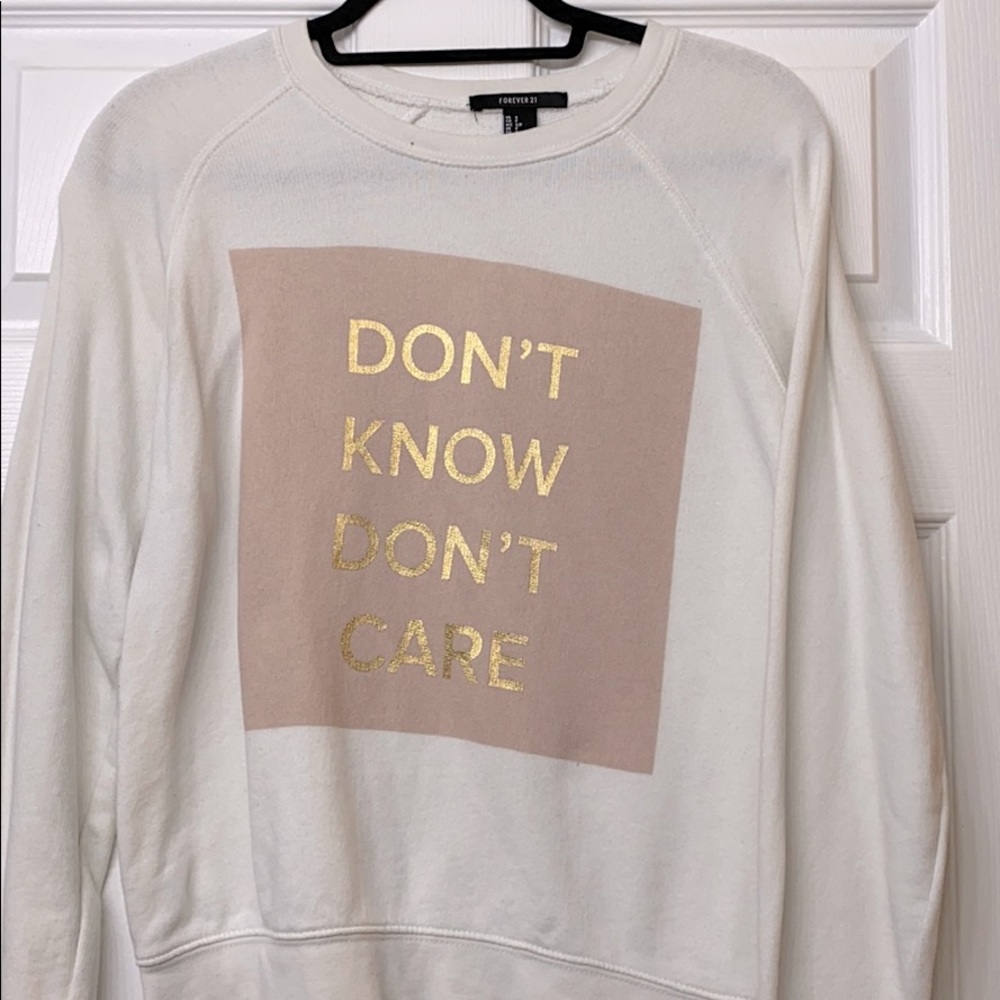 Nice warm pink/white with good lettering sweater
